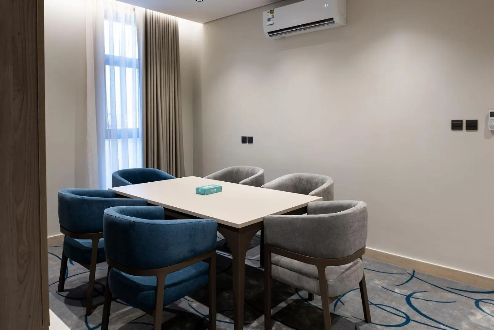 كمباوند لفيف Apartment Medina